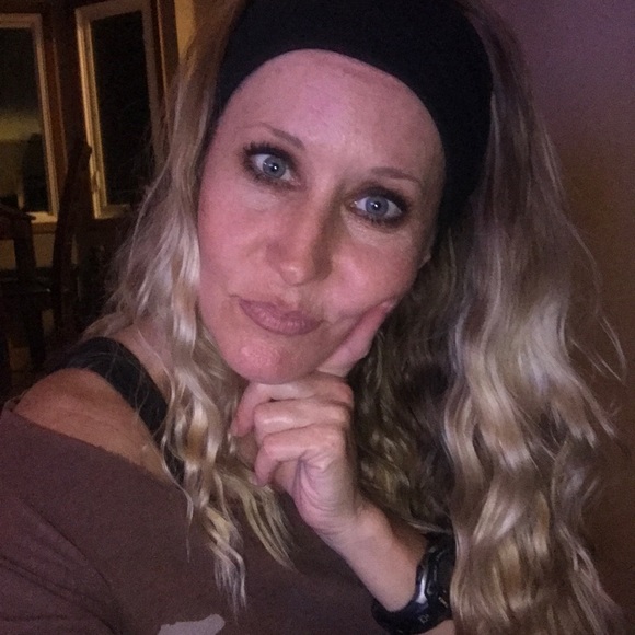 Meet your Posher, Kelley - Picture 6 of 10